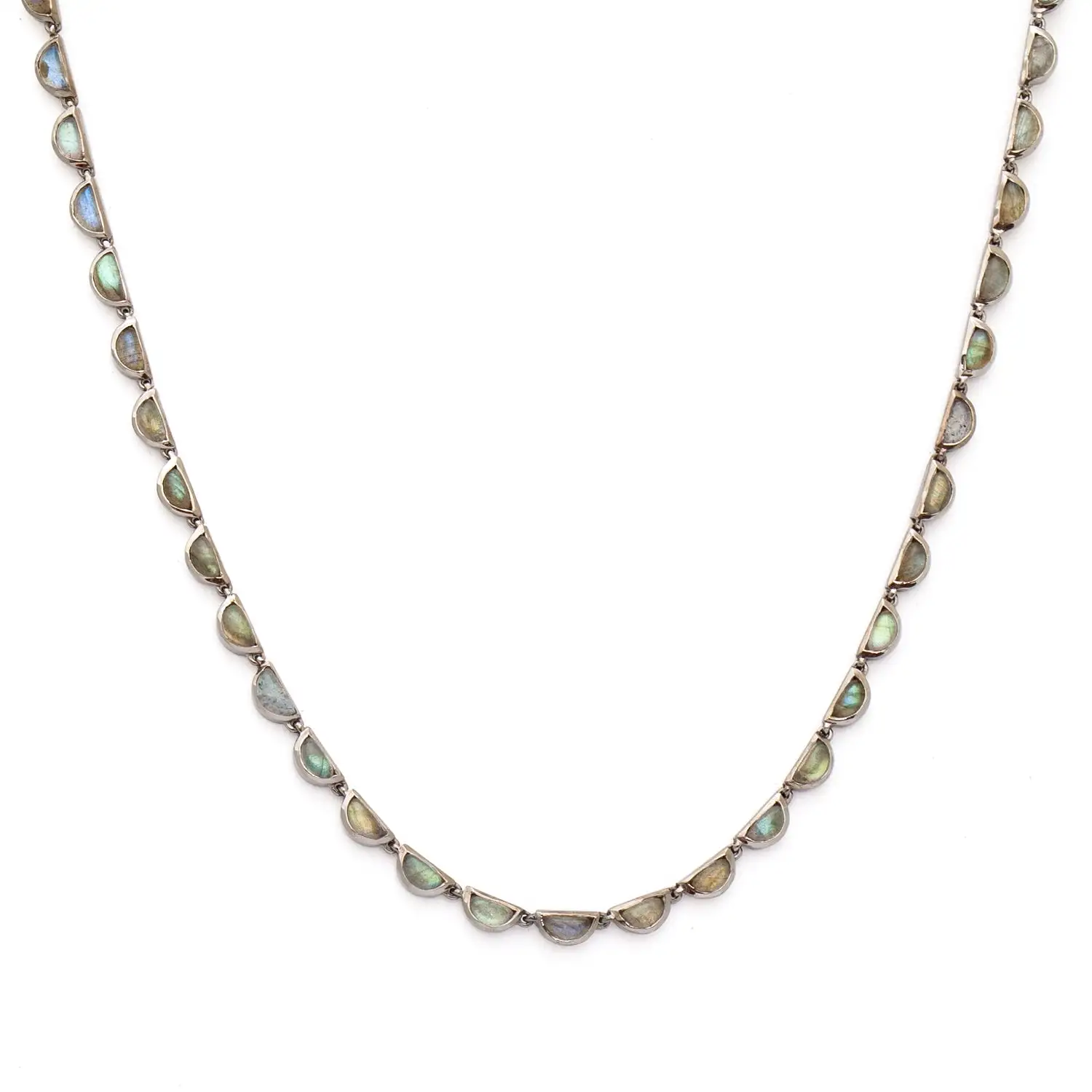 Labradorite Small Scallop Riviere Necklace