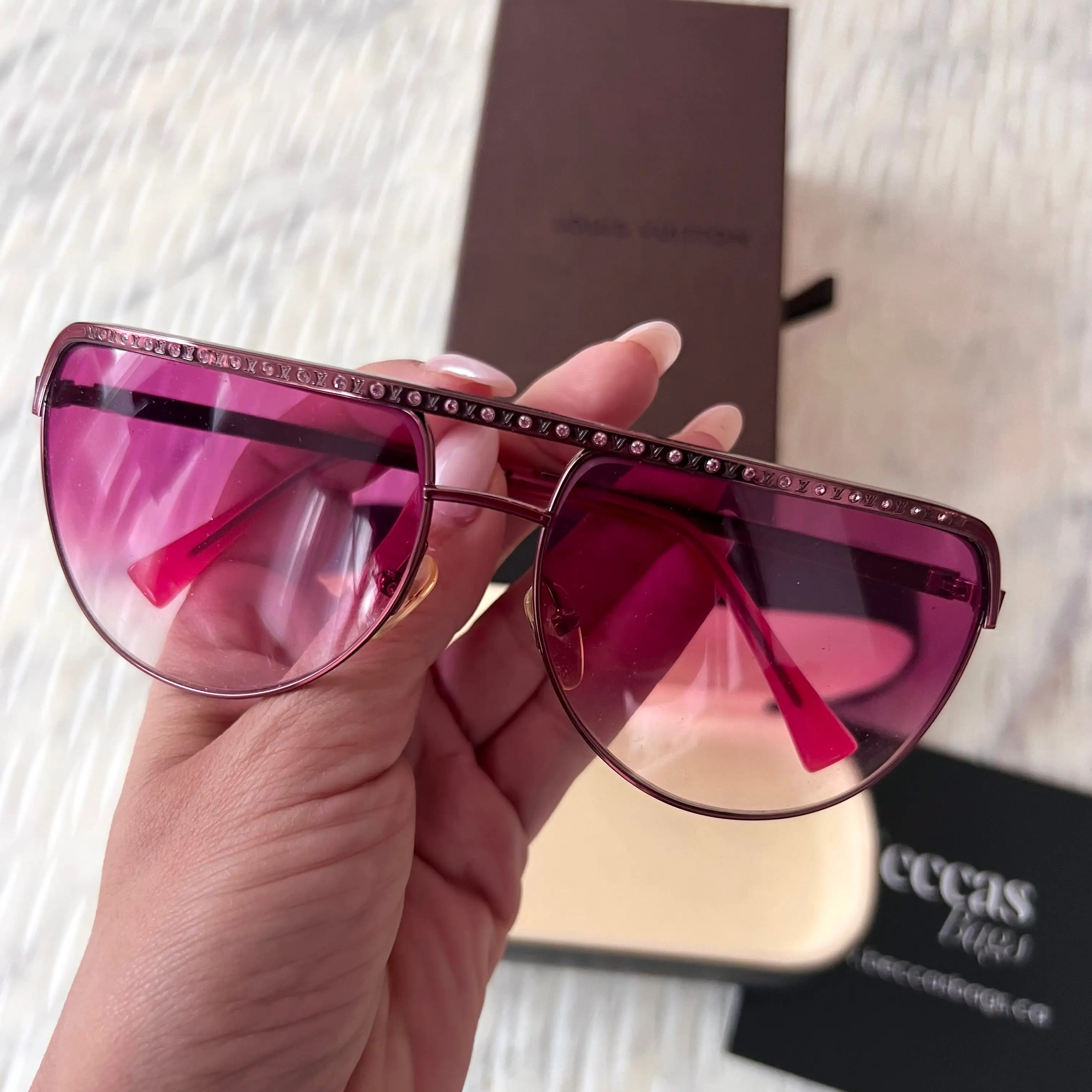 LOUIS VUITTON Alias Crystal Metal Frame Sunglasses Pink