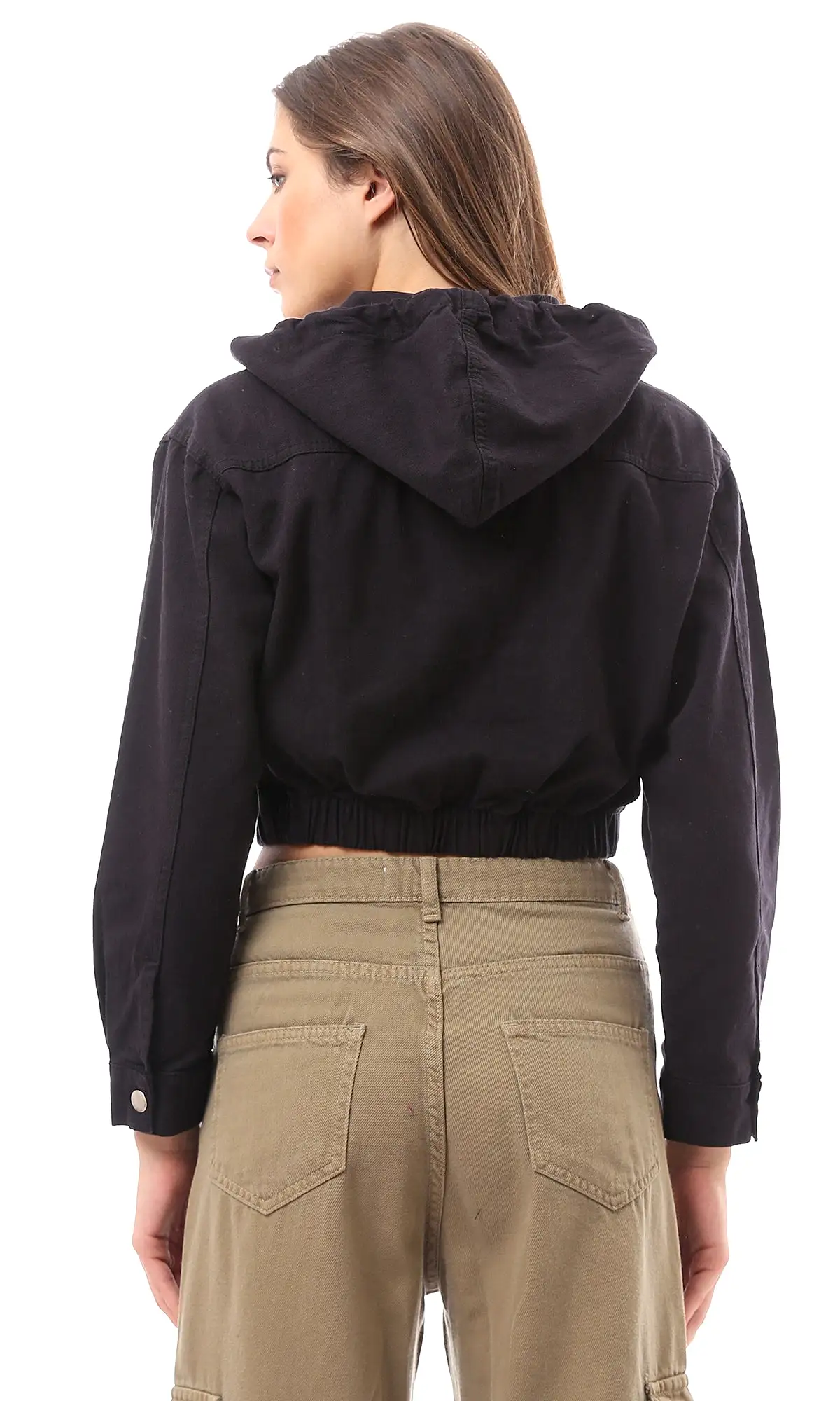 O172027 Black Zipped Cropped Jacket With Front Pockets