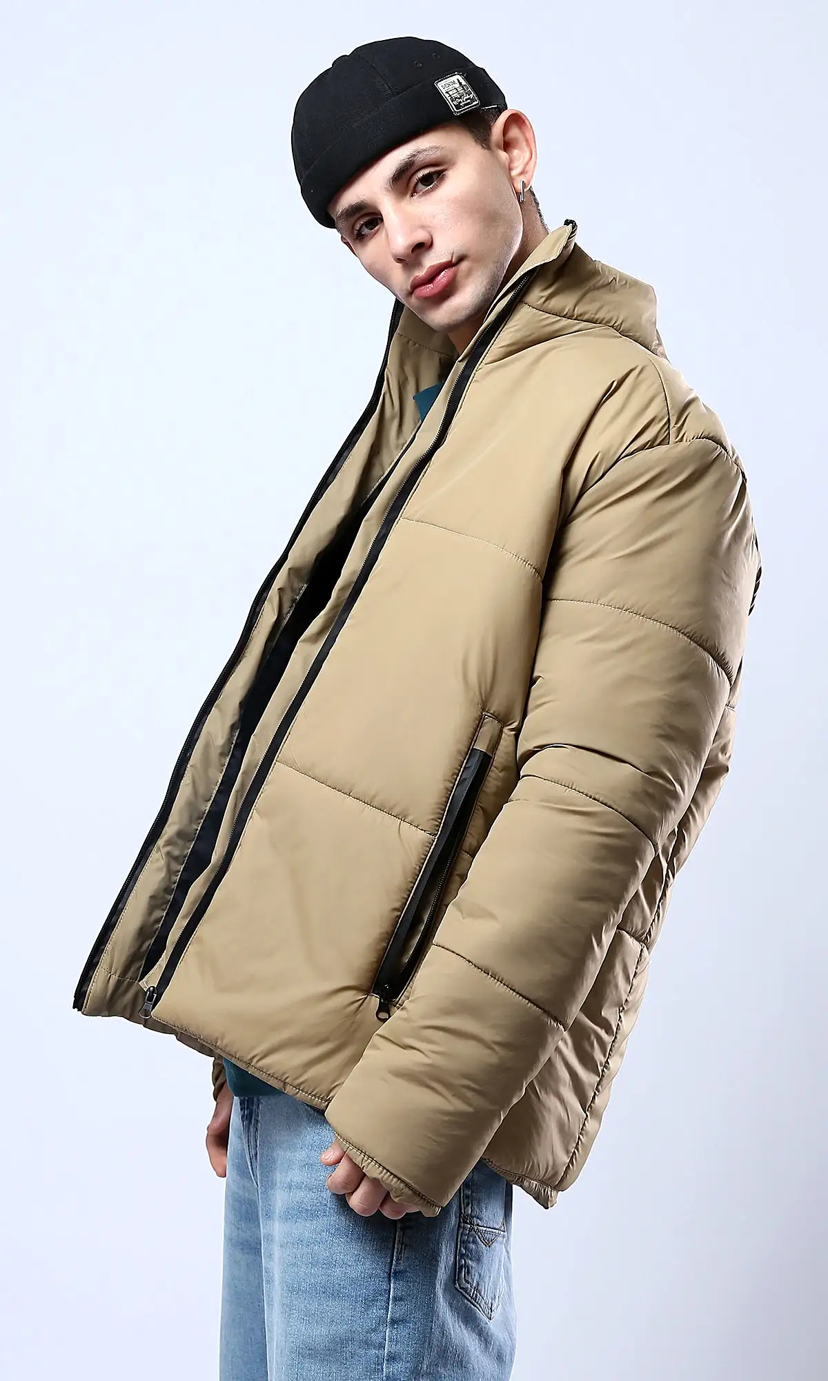 O180577 Stand-Collar Solid Light Camel Puffer Jacket