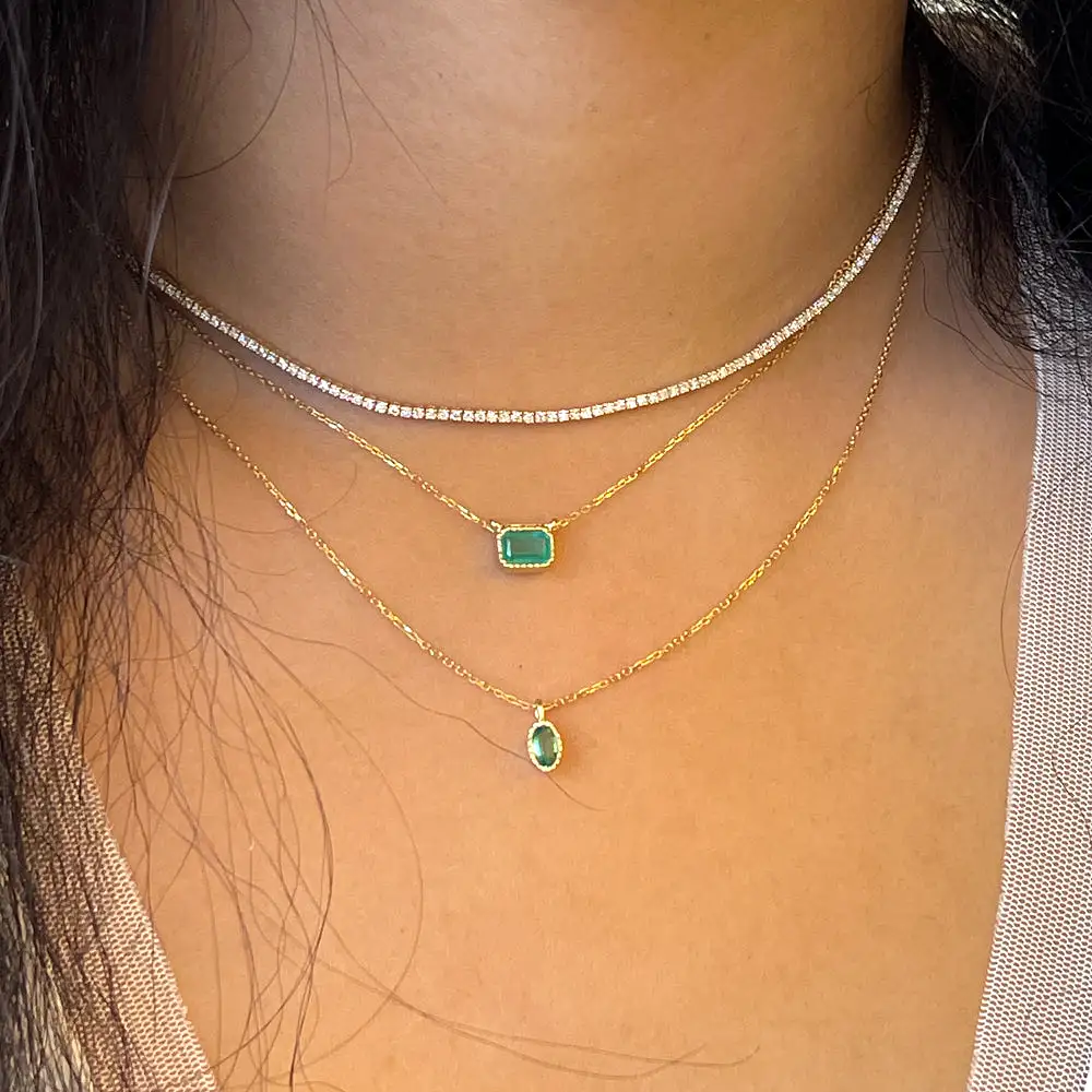 Oval Emerald Wisp Necklace